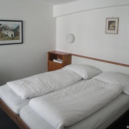Hotel Krone-Limmatquai Цюрих Номер фото